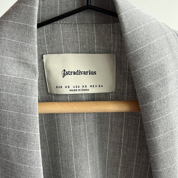 Modern Light Grey Pinstripe Pantsuit Set - Picture 6 of 9